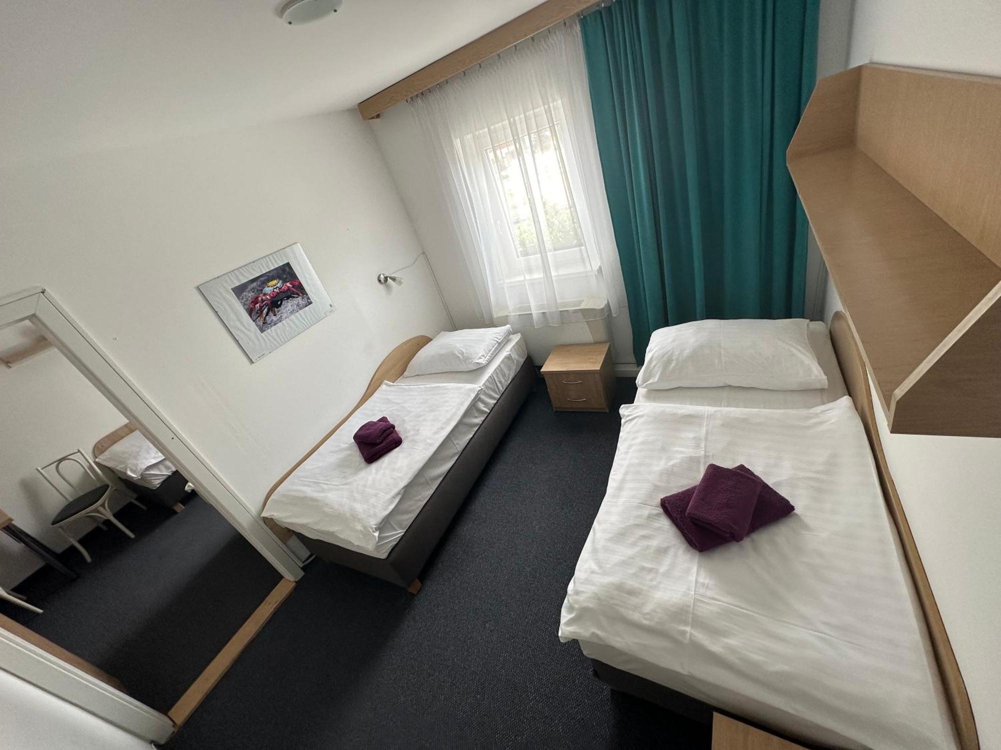 Hotel Remy Bratislava Dış mekan fotoğraf