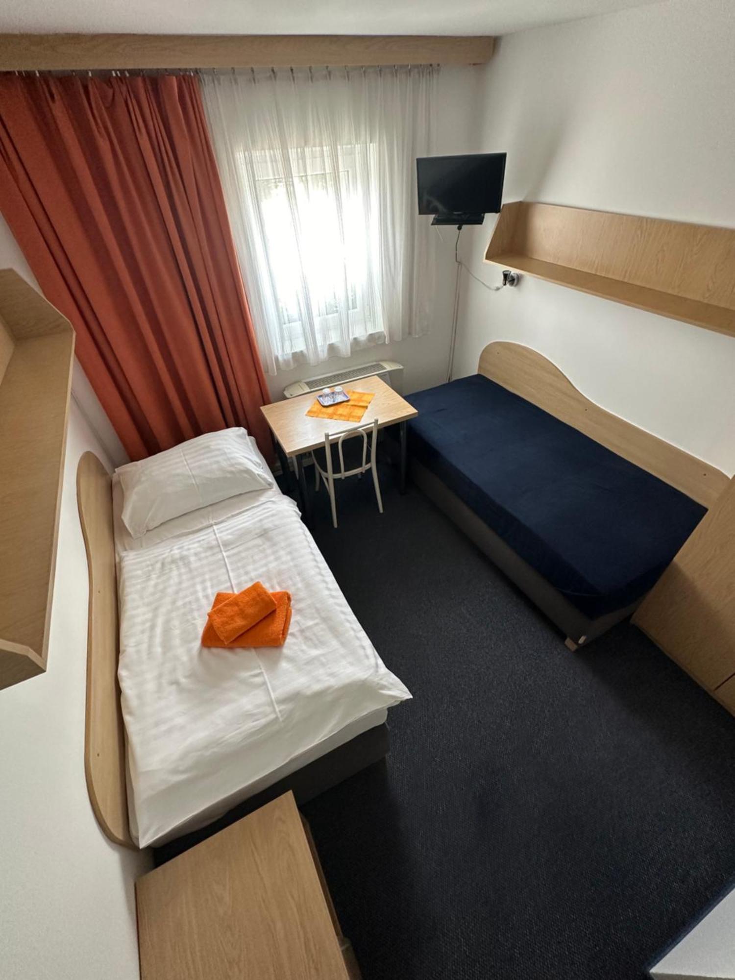 Hotel Remy Bratislava Dış mekan fotoğraf