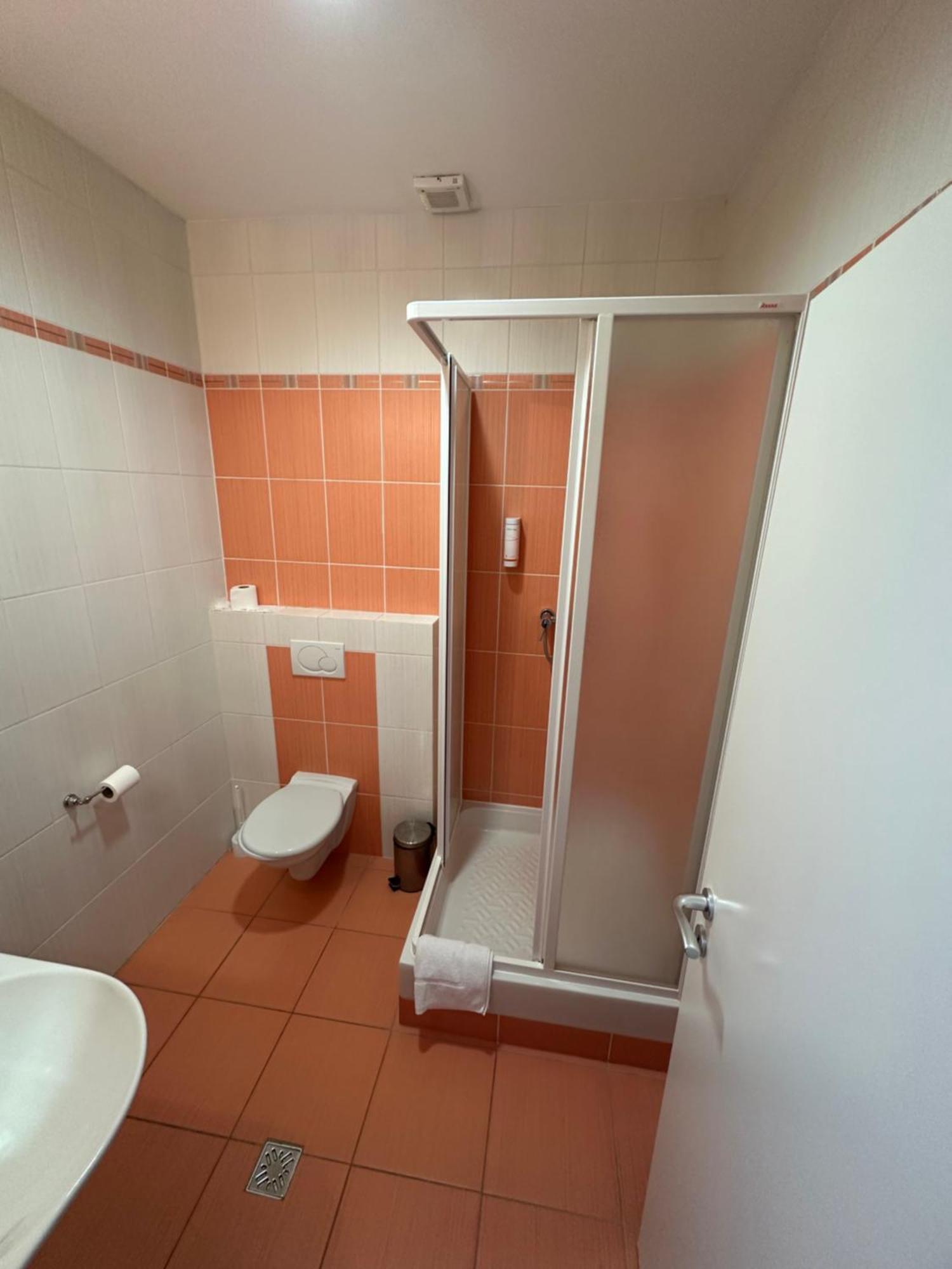 Hotel Remy Bratislava Dış mekan fotoğraf