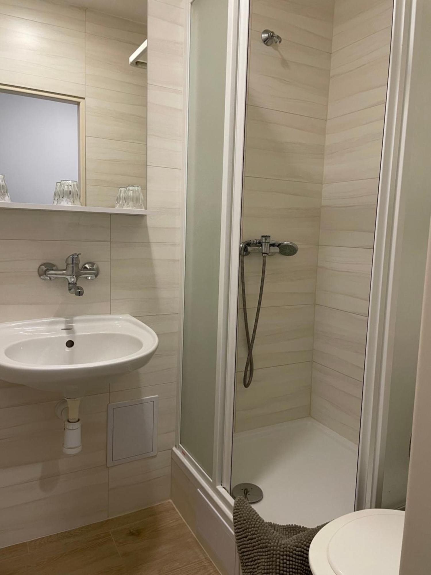 Hotel Remy Bratislava Dış mekan fotoğraf